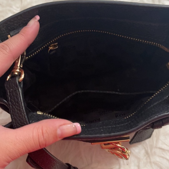 MICHAEL KORS BLACK CROSSBODY BAG - Picture 5 of 6